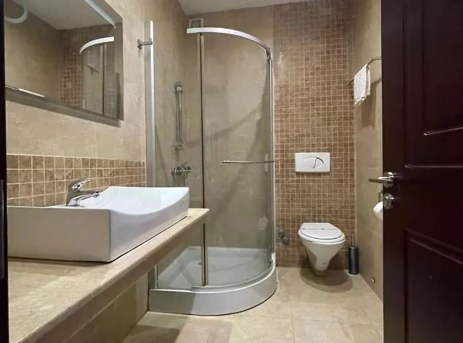 Mountain View Complex 2*