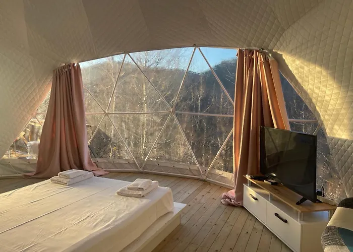 Semesteranläggning (resort) Mountain View Complex 2*