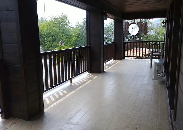 Semesteranläggning (resort) Mountain View Complex 2*